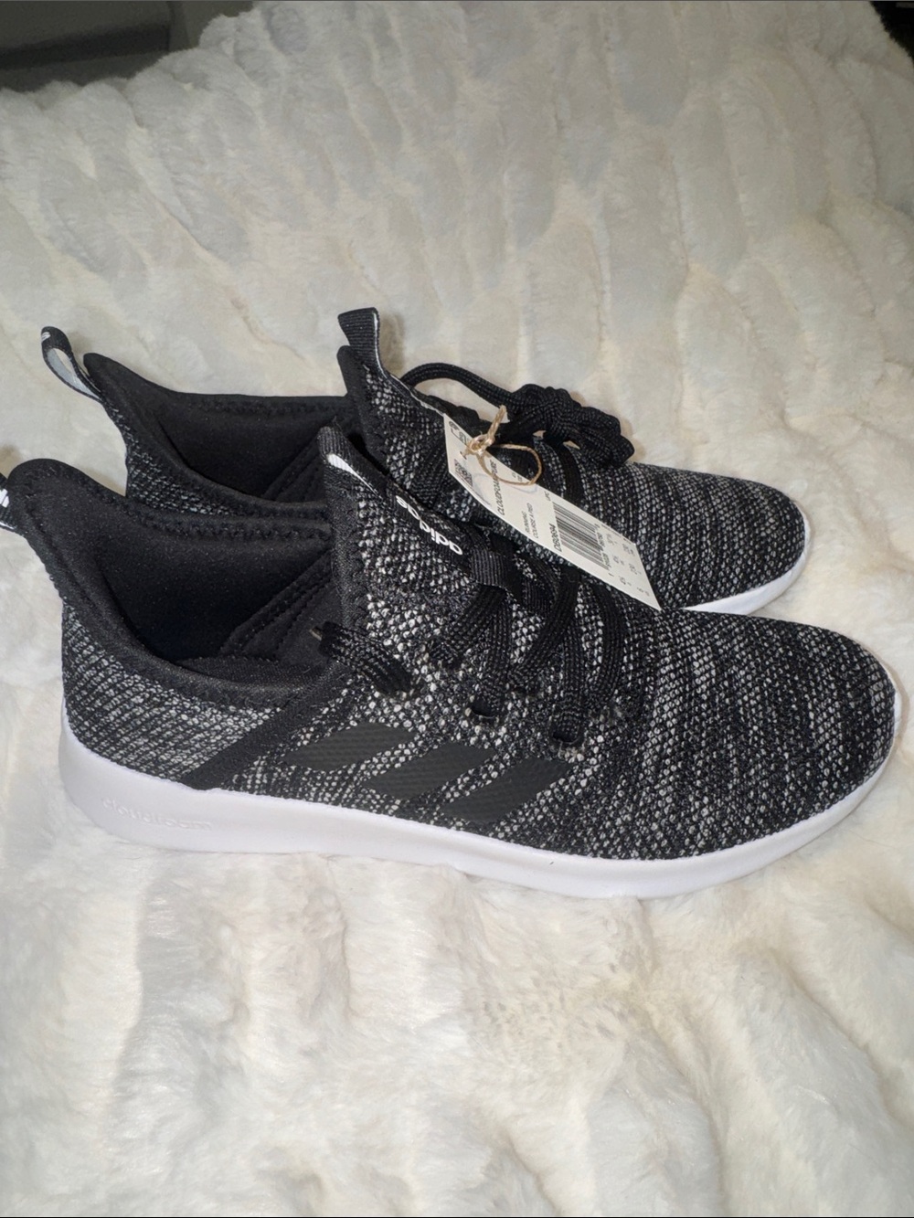 ADIDAS CLOUDFOAM PURE Black & White slip on sneaker - Picture 3 of 8